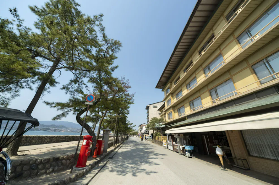 Hotel Miyarikyu